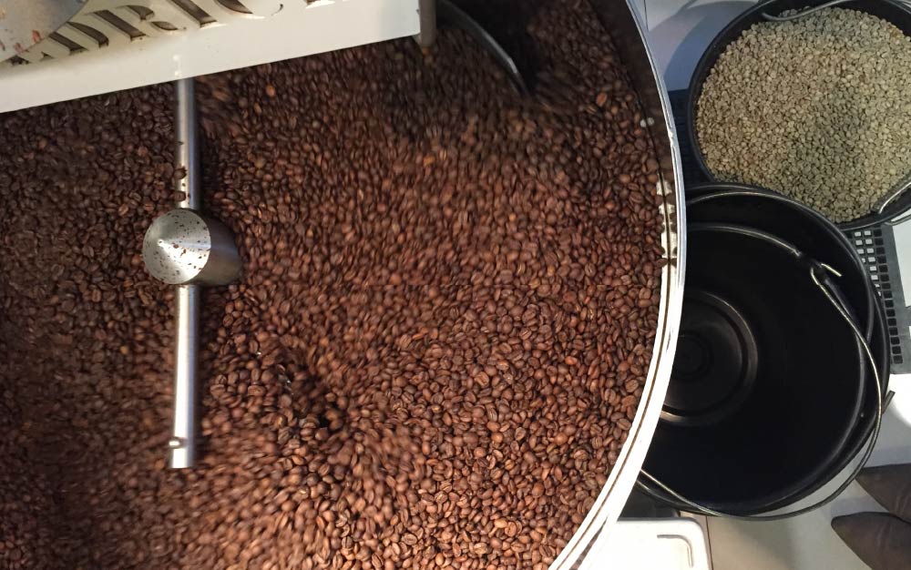 Roasted coffee beans cooling in the drum (ventilation)