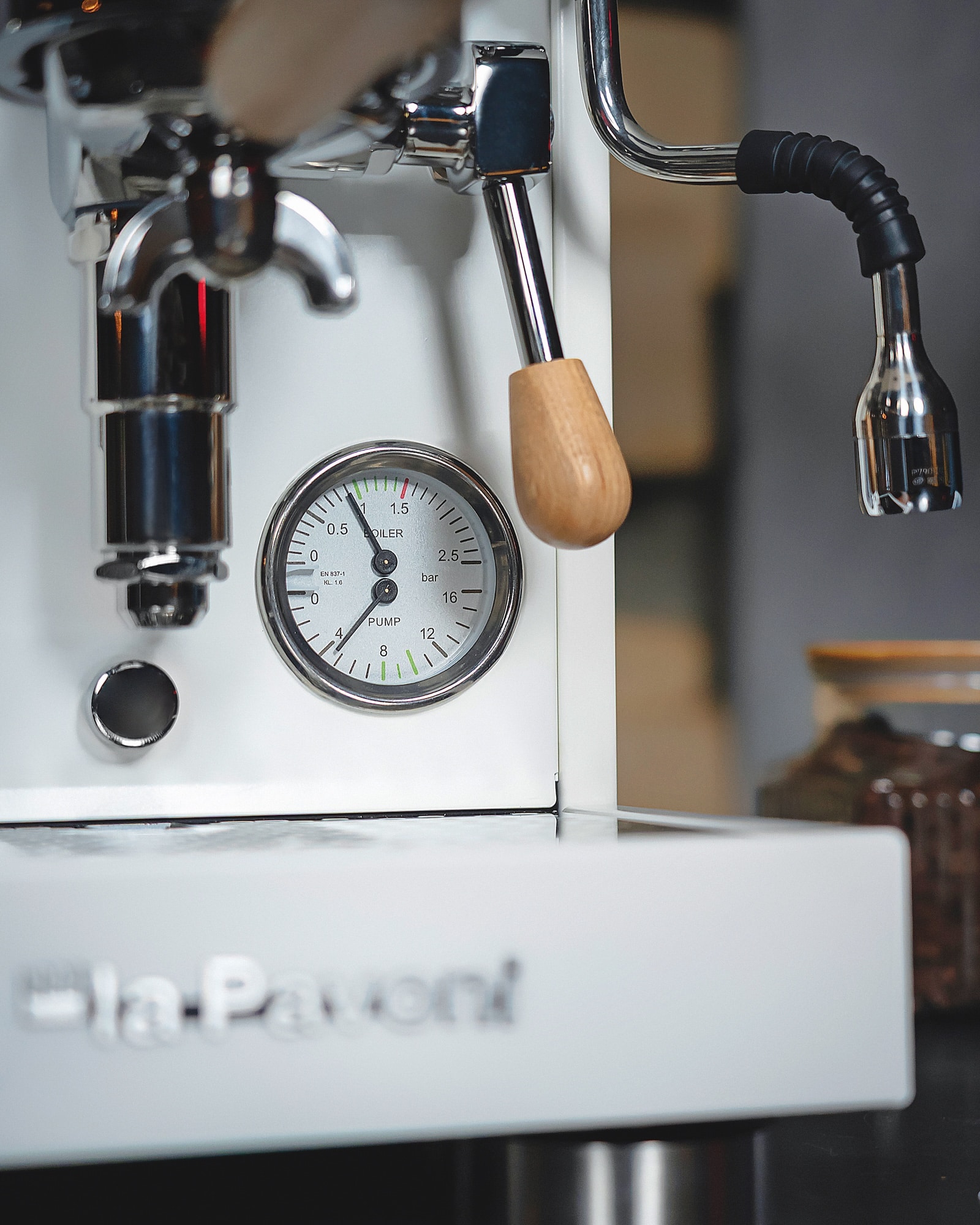 Learning to read and respond to machine feedback is all part of developing the barista craft.